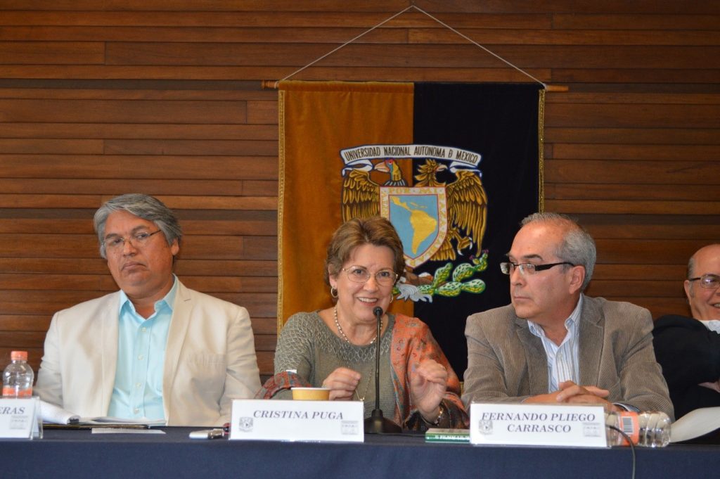Foto: Dr. Oscar Contreras, Dra. Christina Puga y Doctor Fernando Pliego