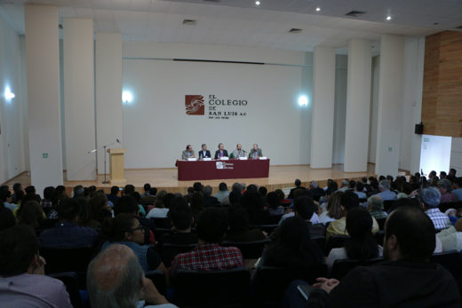 Ciclo Caminos y dilemas de la nación
