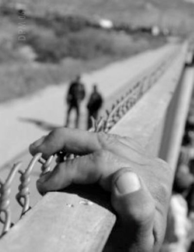 Los migrantes, los gobiernos y la sociedad civil