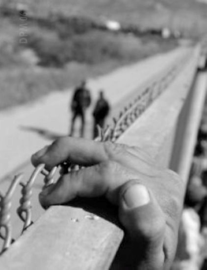 Los migrantes, los gobiernos y la sociedad civil
