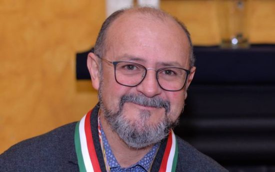 Vázquez Salguero asume presidencia del CMCH