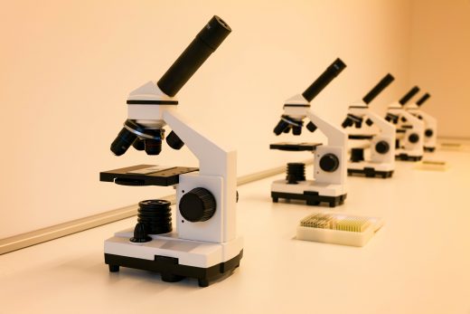 Sobre la Autonomía de las Academias de Ciencias