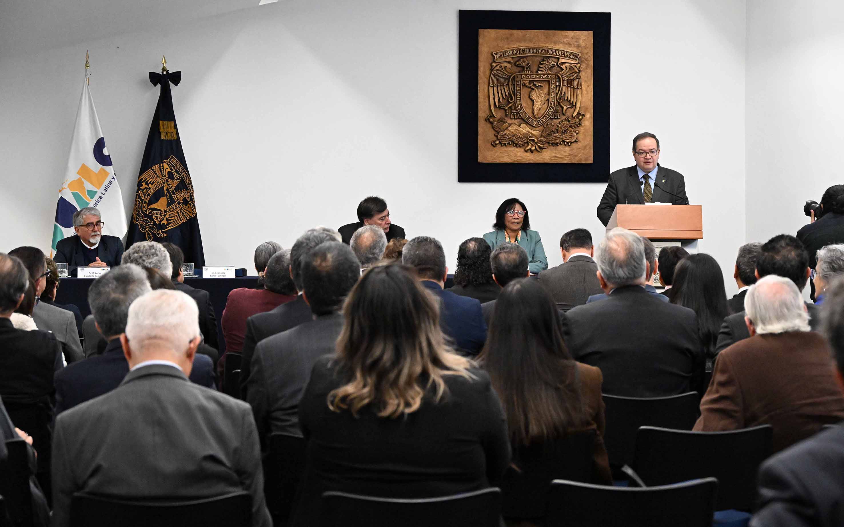 Reconoce la UDUALC a la Universidad de México en su 475 aniversario